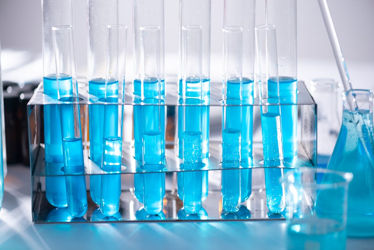 SCREENING OF NEW ANTIVIRAL CANDIDATES AGAINST SARS-CoV-2 USING MHV-A59 AS A MODEL